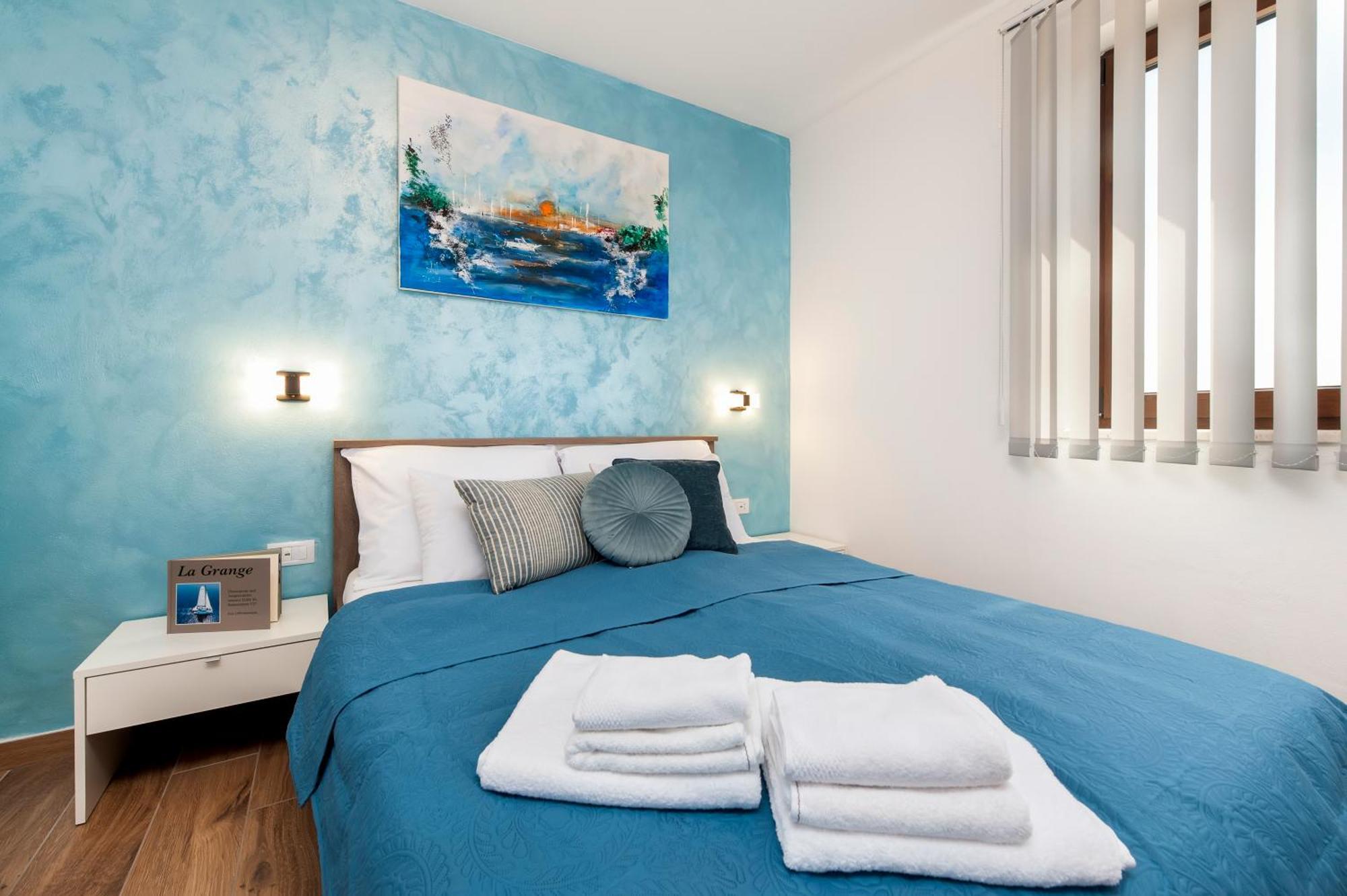 Apartman Lorena Rovinj Exterior photo